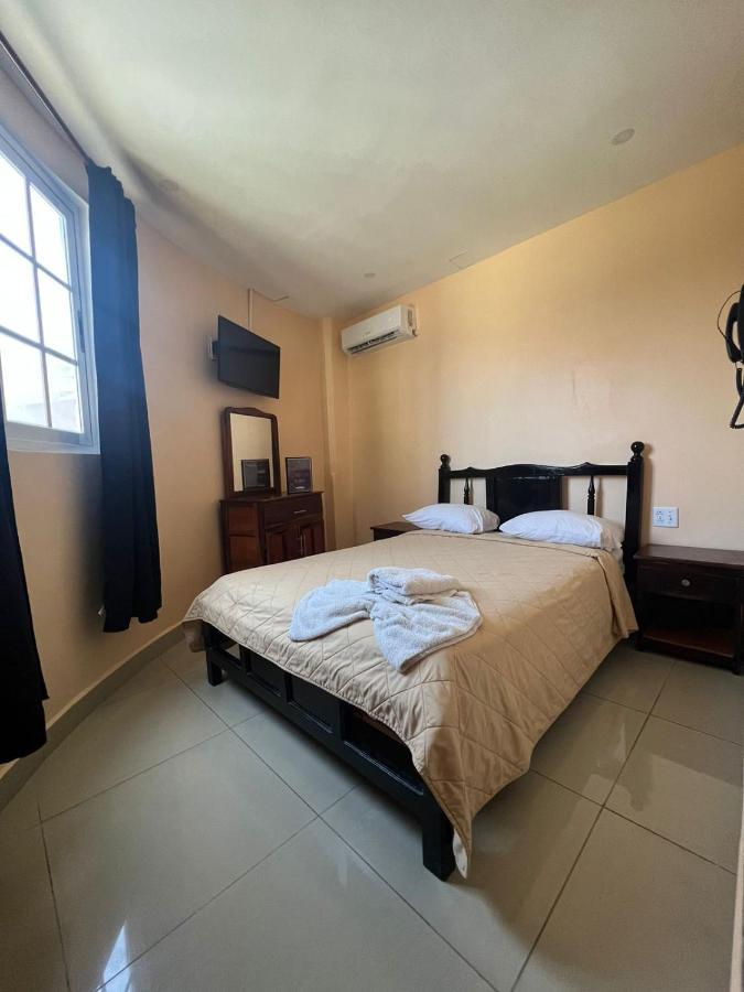 La Cubana Hotel & Suites Колон Экстерьер фото